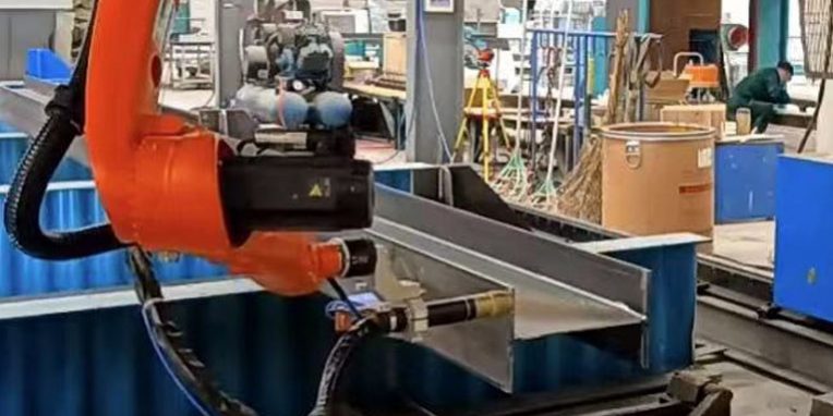 专用车在激光焊缝跟踪系统的解决方案